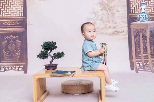 宁波孕妇肚子上的黑线